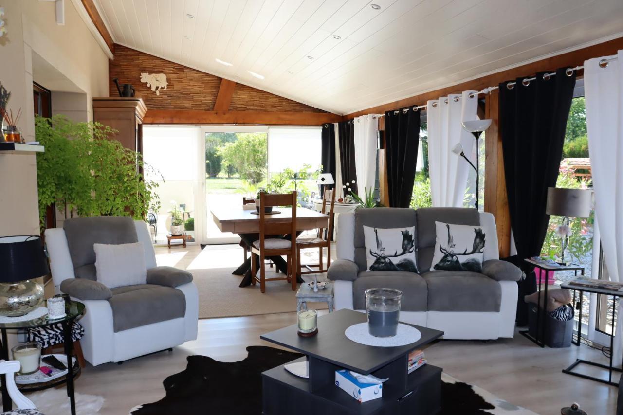 Chez Martine Et Laurent Le Tremblois Luaran gambar